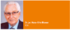 Porträt eines älteren Mannes mit weißem Haar, Brille, Anzug und Krawatte vor orangefarbenem Hintergrund. Der Text auf dem Bild lautet: „Dr. jur. Hans-Otto Blaeser, Köln.“