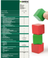 Ein Diagramm mit grünen und weißen Zeilen listet Dienste und Funktionen von Centric auf, darunter Dokumenterzeugung, wobei Häkchen die Verfügbarkeit anzeigen. Rechts sind drei rote und grüne Blöcke gestapelt, wobei eine Hand den obersten grünen Block hält.