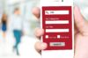 Smartphone mit Job-Such-App, Symbol für Job Architecture, Stellenbewertung und faire Gehaltsstrukturen im Rahmen der EU-Entgelttransparenzrichtlinie.